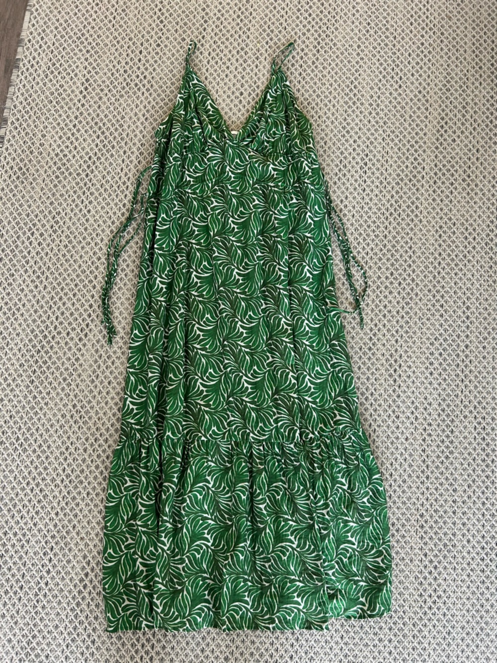 H&M Green and White Printed Maxi Dress